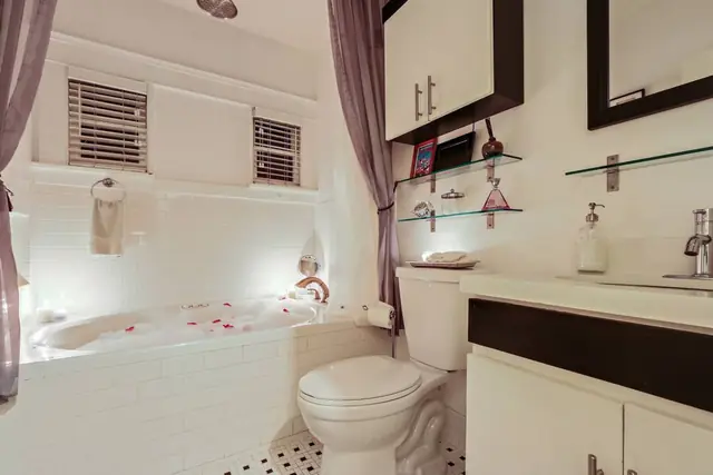Bathroom with jetted soaking tub